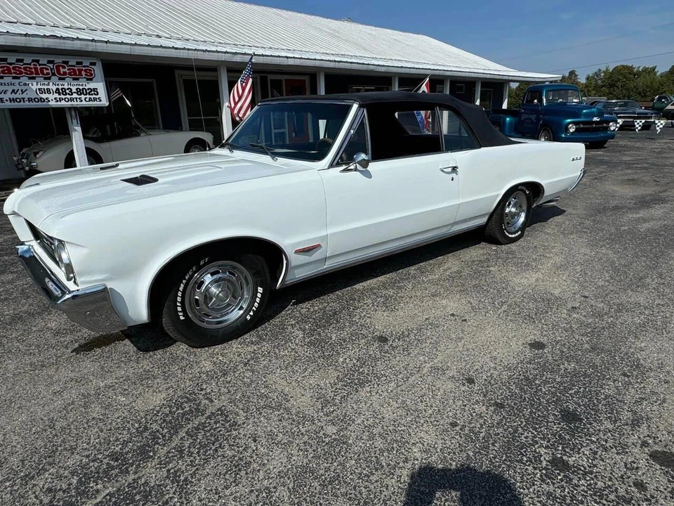 1964 Pontiac GTO 1st Gen - Image 14 of 31