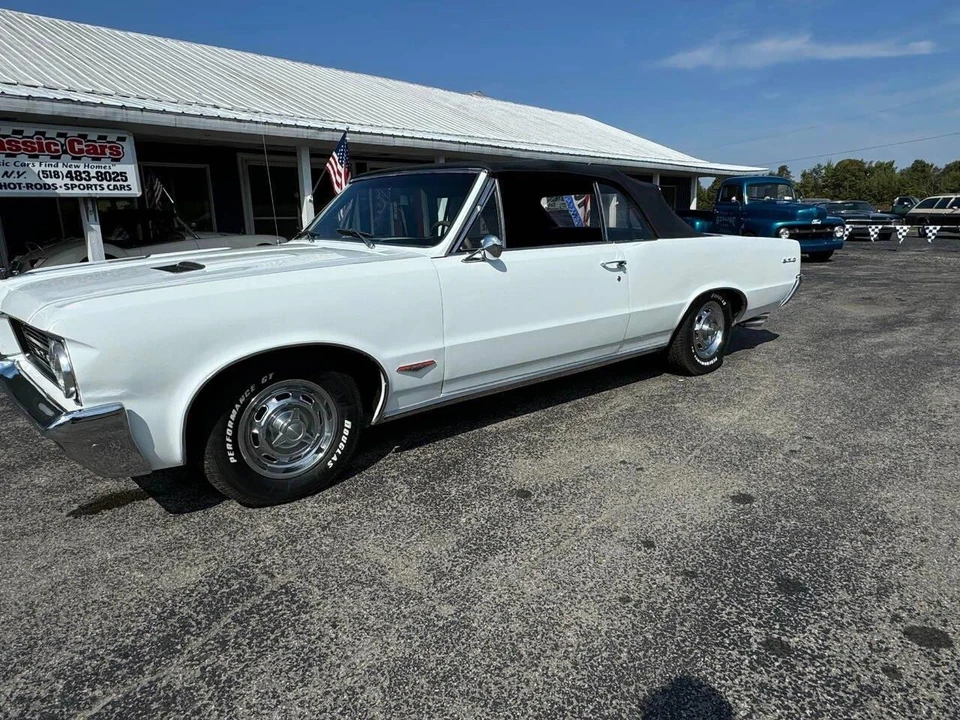 1964 Pontiac GTO 1st Gen - Image 10 of 31