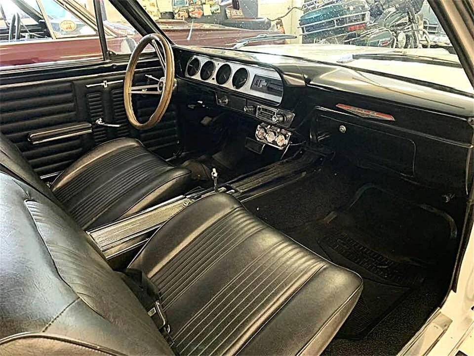 1964 Pontiac GTO 1st Gen - Image 28 of 31