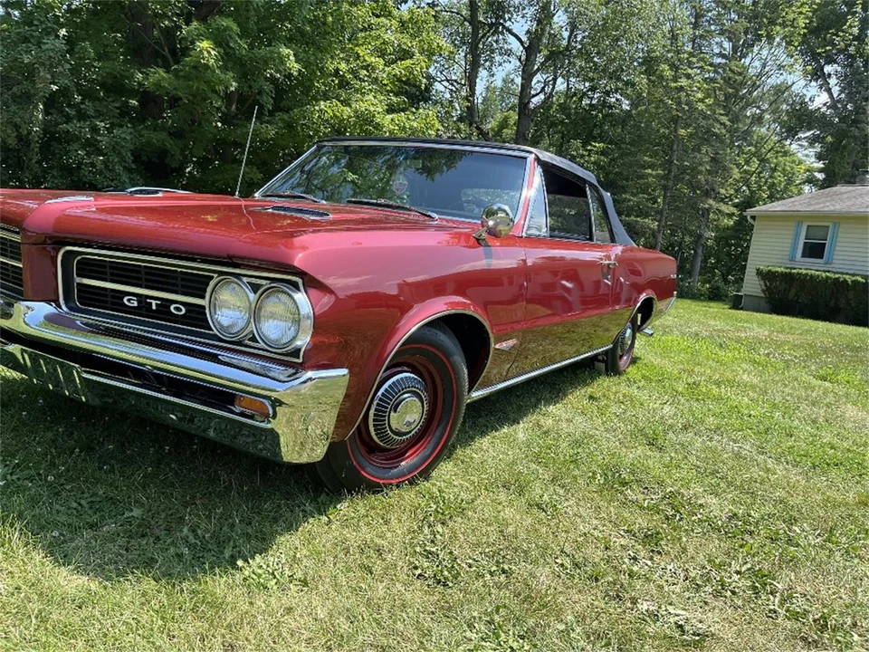1964 Pontiac GTO 1st Gen - Image 13 of 31