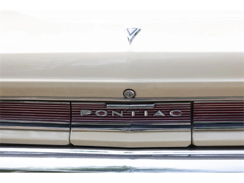 1964 Pontiac GTO 1st Gen - Image 15 of 31