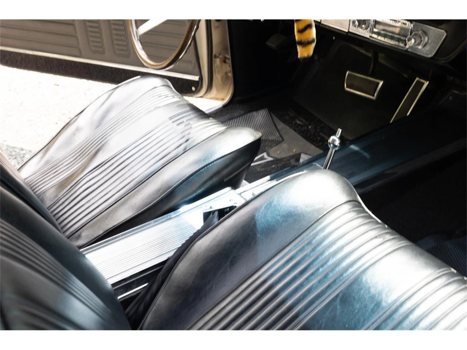1964 Pontiac GTO 1st Gen - Image 24 of 31