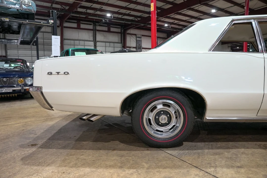 1964 Pontiac GTO 1st Gen - Image 6 of 10