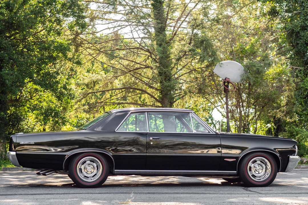1964 Pontiac GTO 1st Gen - Image 10 of 31