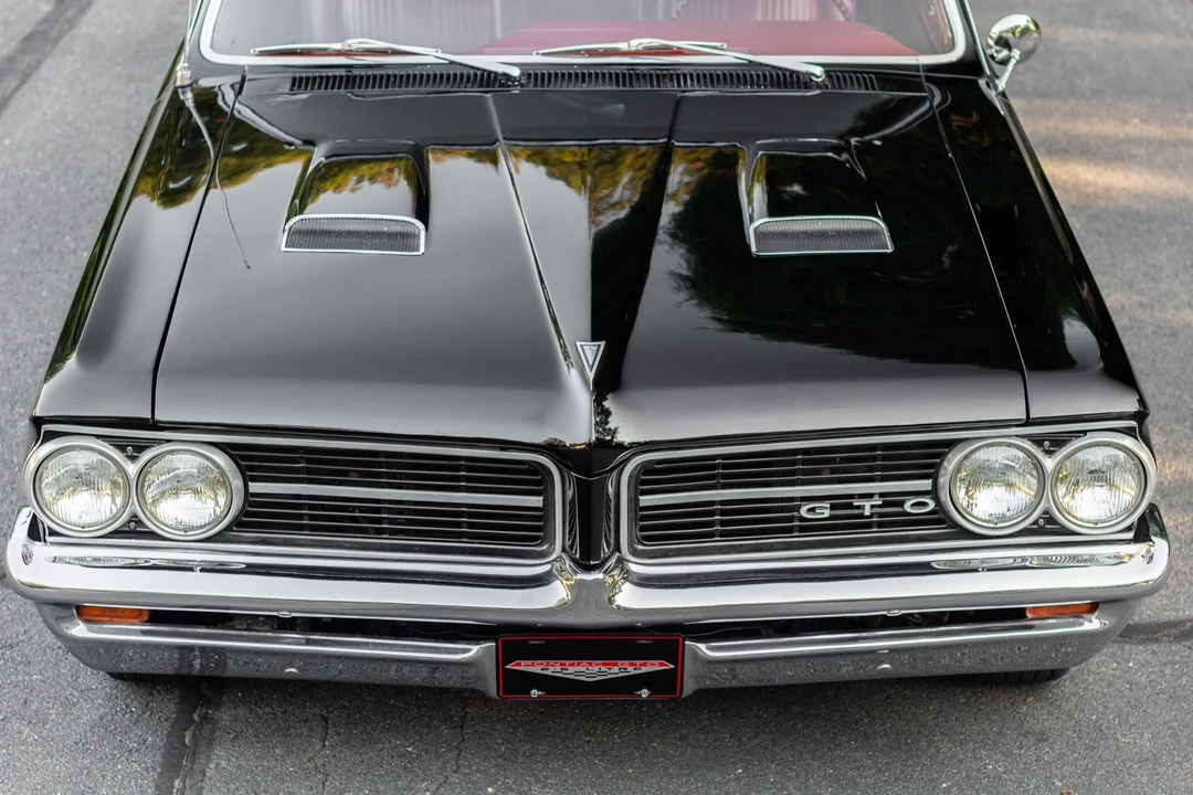 1964 Pontiac GTO 1st Gen - Image 18 of 31