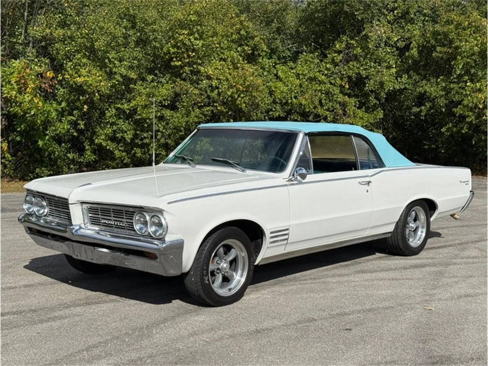 1964 Pontiac GTO 1st Gen - Image 9 of 31