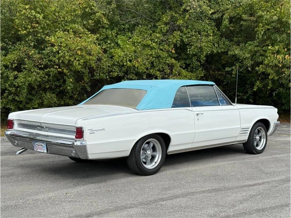 1964 Pontiac GTO 1st Gen - Image 28 of 31