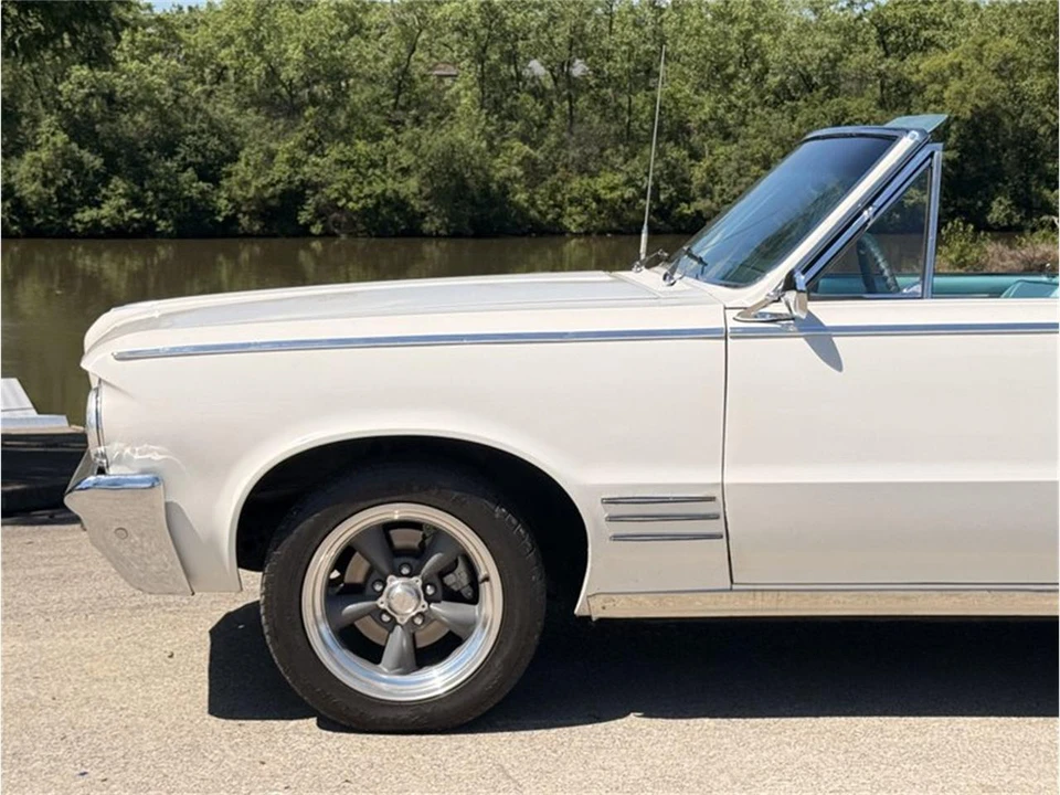 1964 Pontiac GTO 1st Gen - Image 29 of 31