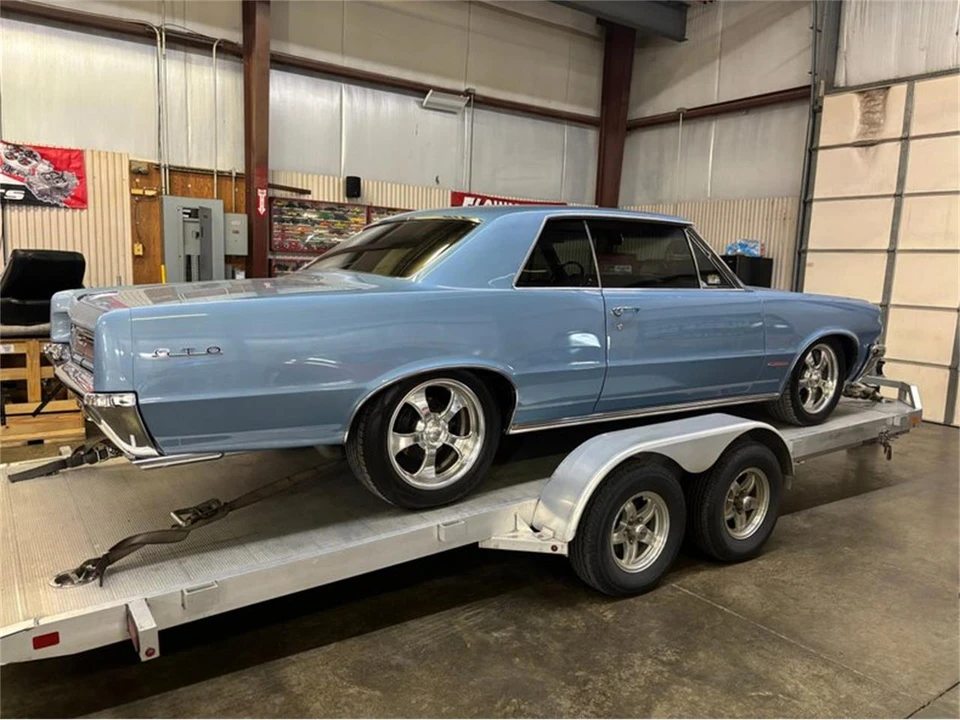 1964 Pontiac GTO 1st Gen - Image 9 of 20