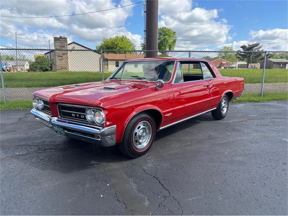 1964 Pontiac GTO 1st Gen - Image 2 of 18