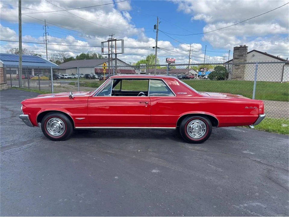 1964 Pontiac GTO 1st Gen - Image 3 of 18