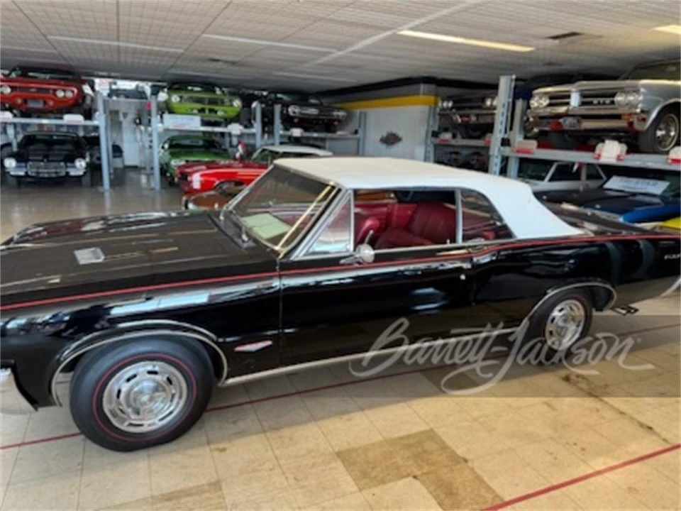 1964 Pontiac GTO 1st Gen - Image 2 of 5