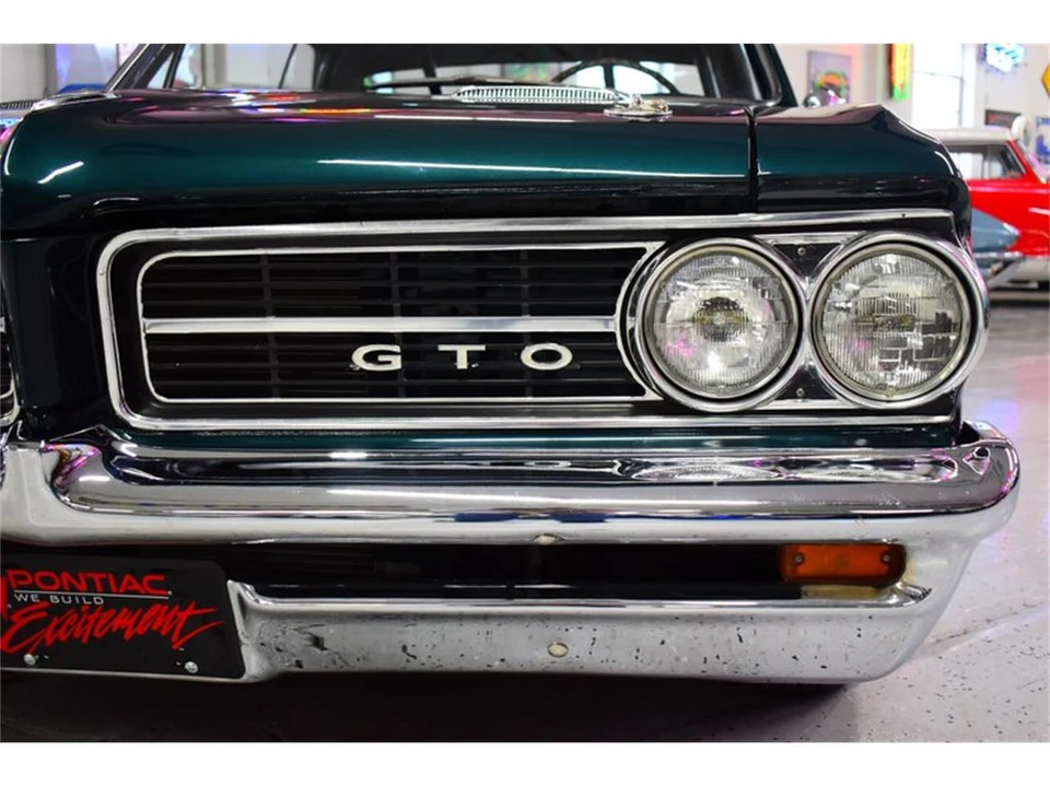 1964 Pontiac GTO 1st Gen - Image 29 of 31