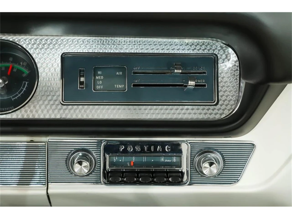 1964 Pontiac GTO 1st Gen - Image 22 of 31