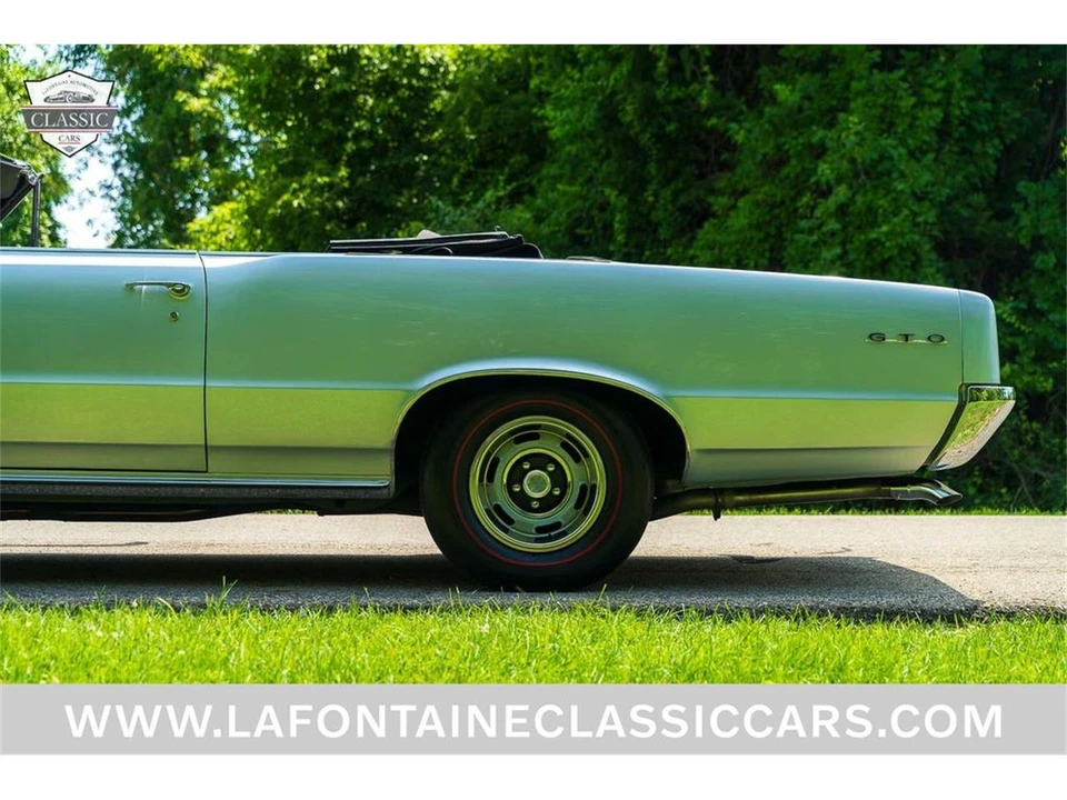1964 Pontiac GTO 1st Gen - Image 28 of 31