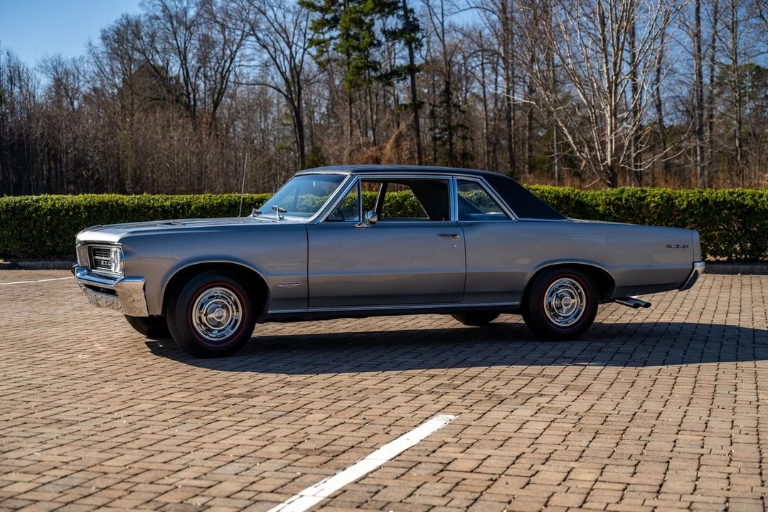 1964 Pontiac GTO 1st Gen - Image 19 of 31