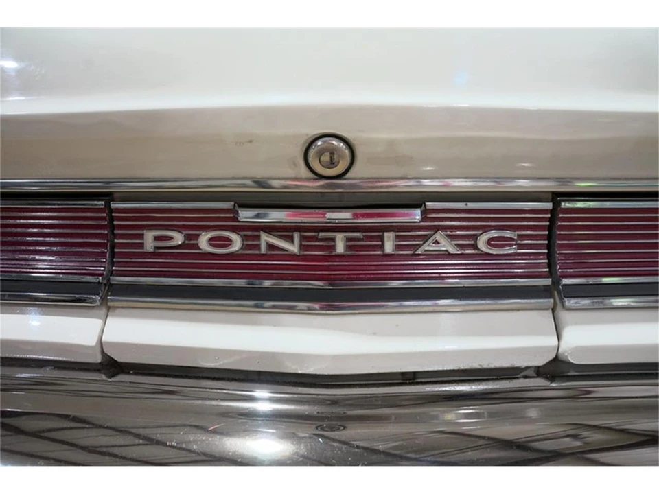 1964 Pontiac GTO 1st Gen - Image 26 of 31