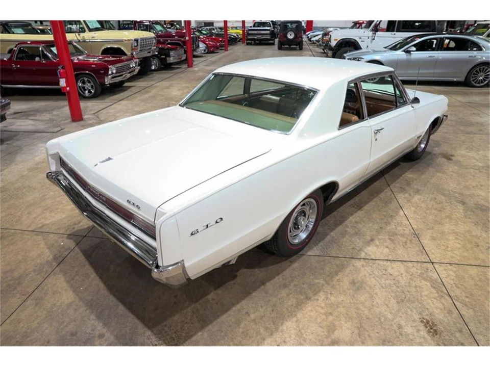 1964 Pontiac GTO 1st Gen - Image 17 of 31