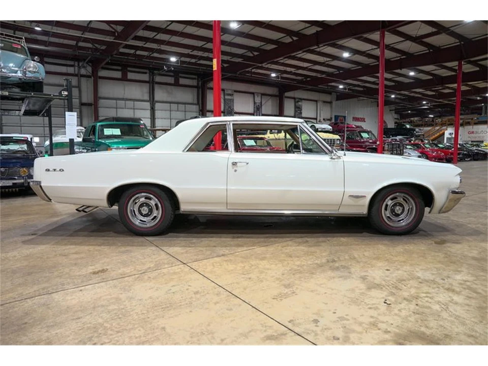1964 Pontiac GTO 1st Gen - Image 10 of 31