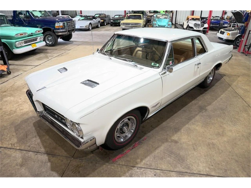 1964 Pontiac GTO 1st Gen - Image 15 of 31