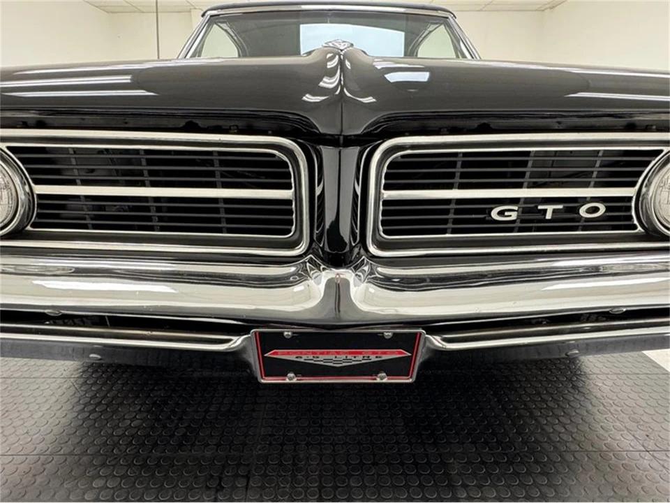 1964 Pontiac GTO 1st Gen - Image 12 of 31