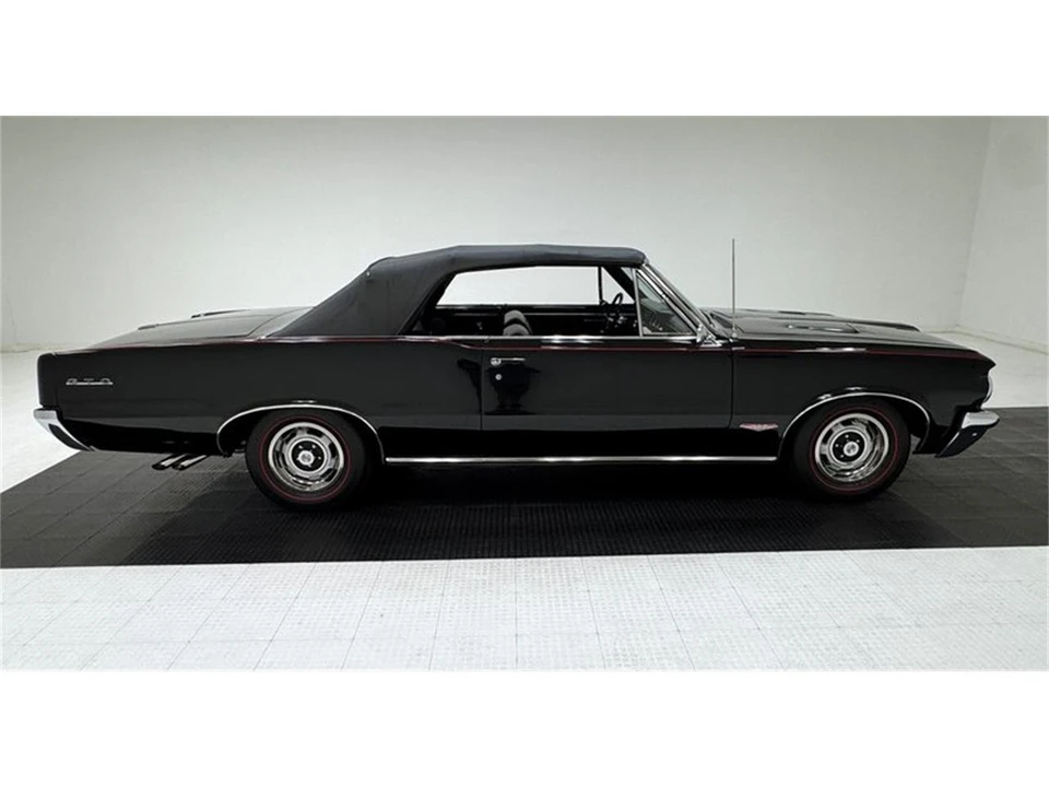 1964 Pontiac GTO 1st Gen - Image 9 of 31