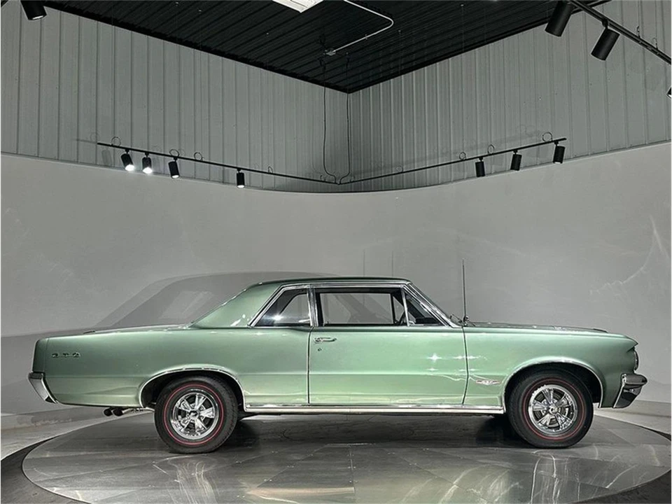 1964 Pontiac GTO 1st Gen - Image 5 of 31