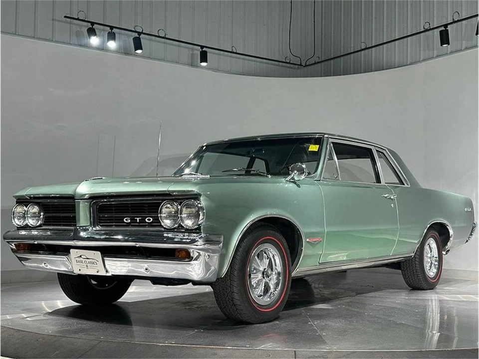 1964 Pontiac GTO 1st Gen - Image 21 of 31