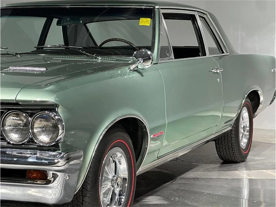 1964 Pontiac GTO 1st Gen - Image 17 of 31