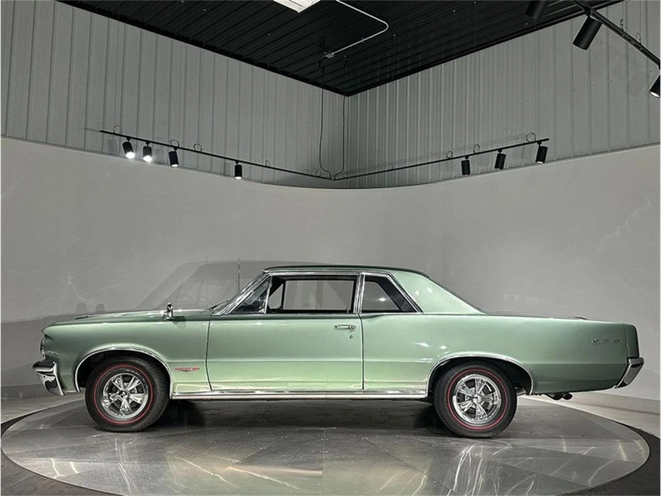 1964 Pontiac GTO 1st Gen - Image 11 of 31