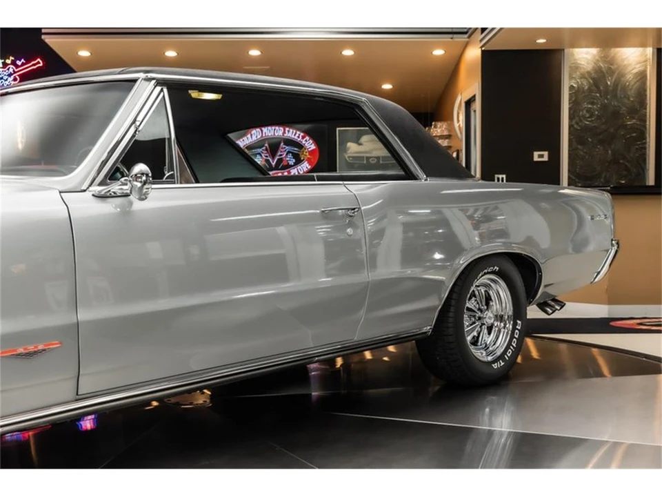 1964 Pontiac GTO 1st Gen - Image 31 of 31