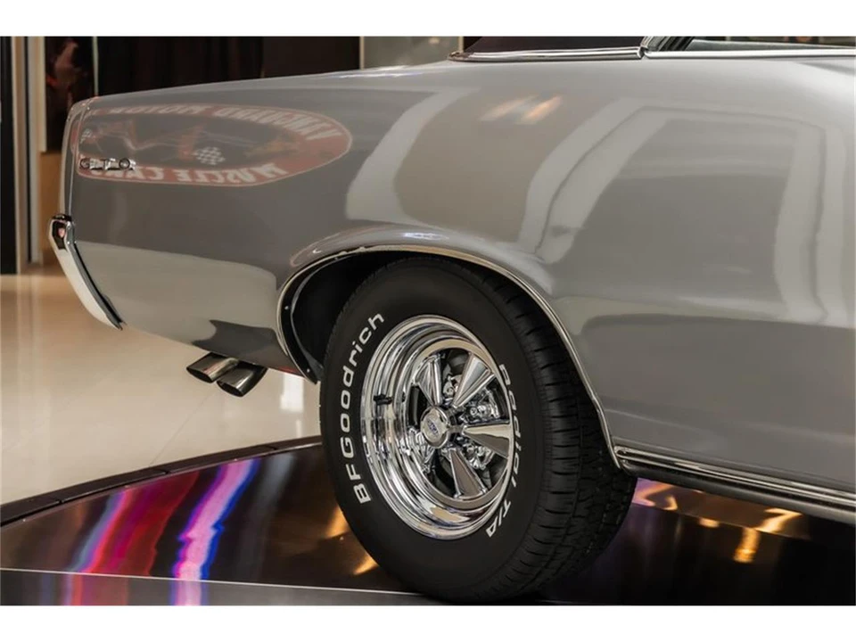 1964 Pontiac GTO 1st Gen - Image 24 of 31