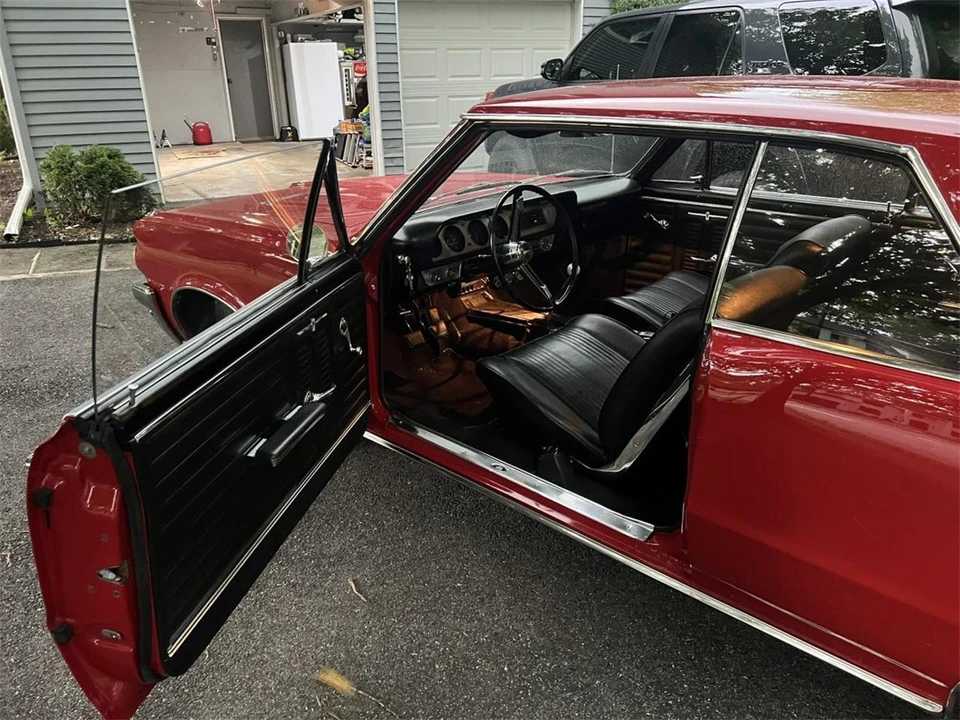 1964 Pontiac GTO 1st Gen - Image 27 of 31