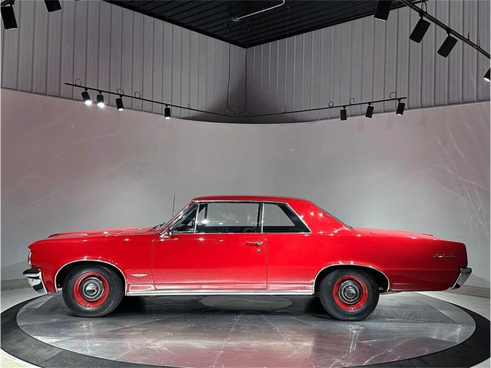 1964 Pontiac GTO 1st Gen - Image 10 of 31