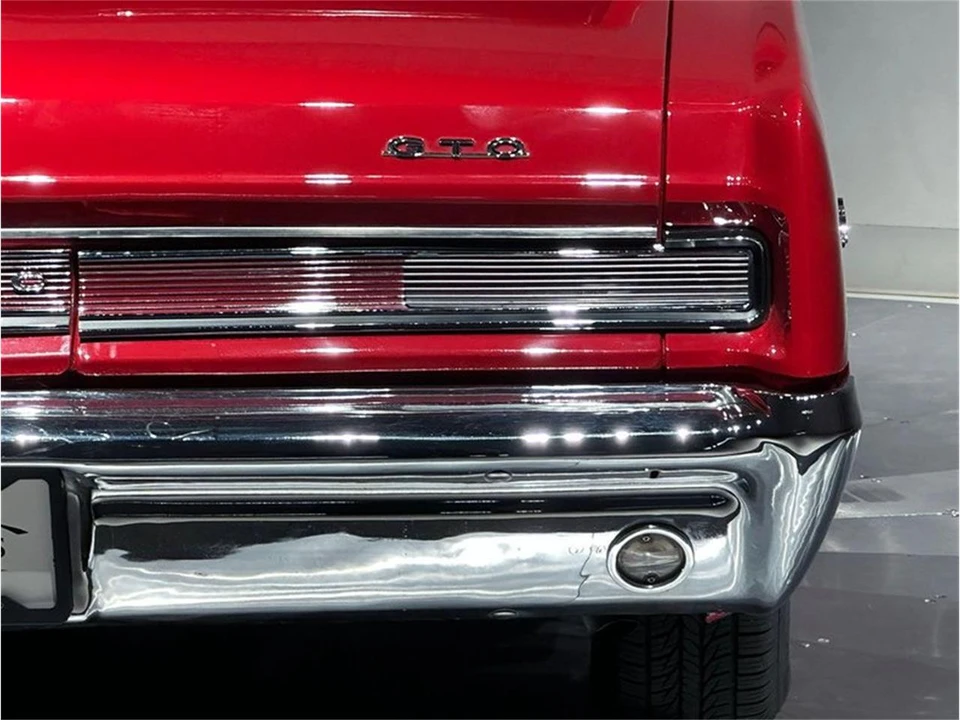 1964 Pontiac GTO 1st Gen - Image 8 of 31