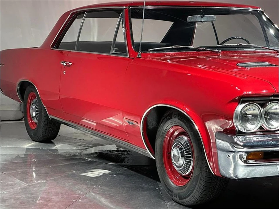 1964 Pontiac GTO 1st Gen - Image 17 of 31