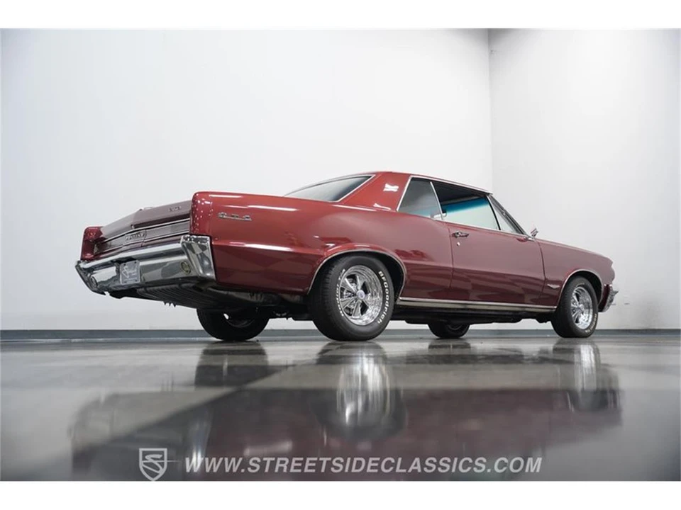 1964 Pontiac GTO 1st Gen - Image 24 of 31