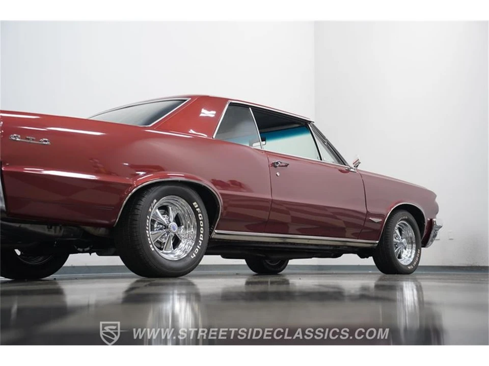 1964 Pontiac GTO 1st Gen - Image 25 of 31