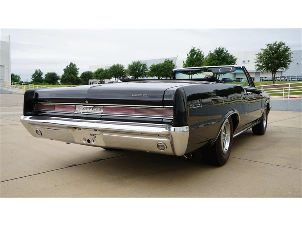 1964 Pontiac GTO 1st Gen - Image 15 of 31