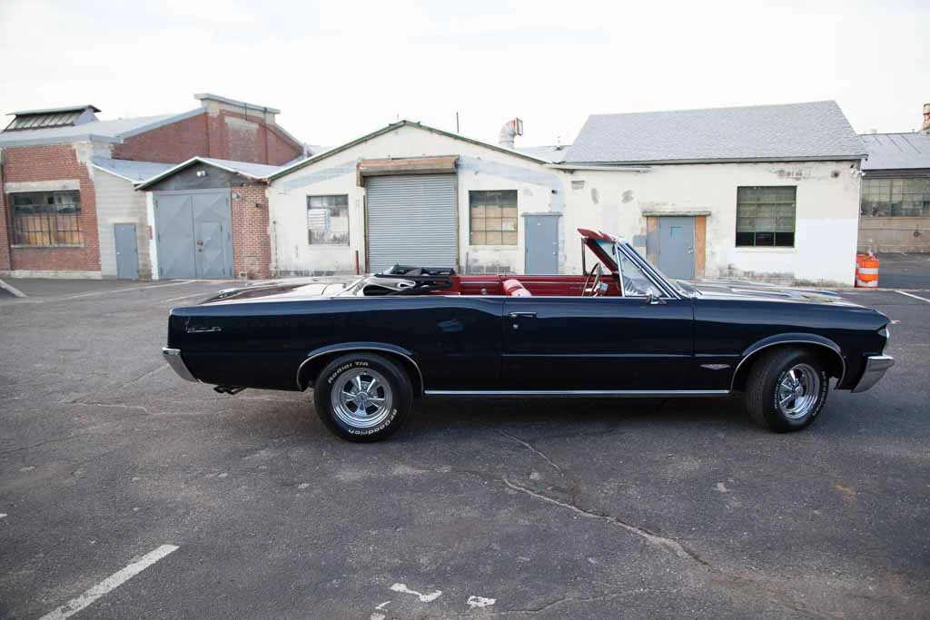 1964 Pontiac GTO 1st Gen - Image 7 of 31