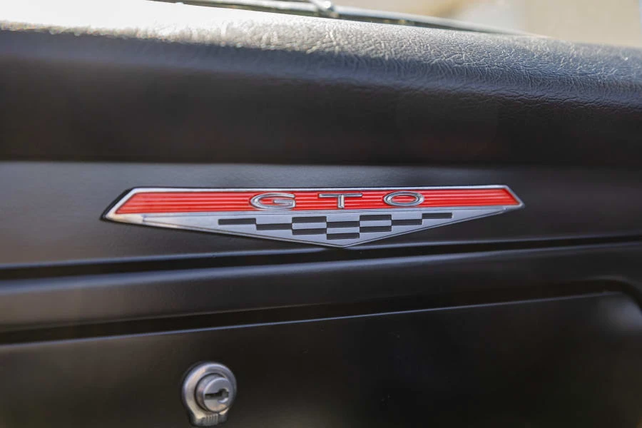 1964 Pontiac GTO 1st Gen - Image 25 of 31