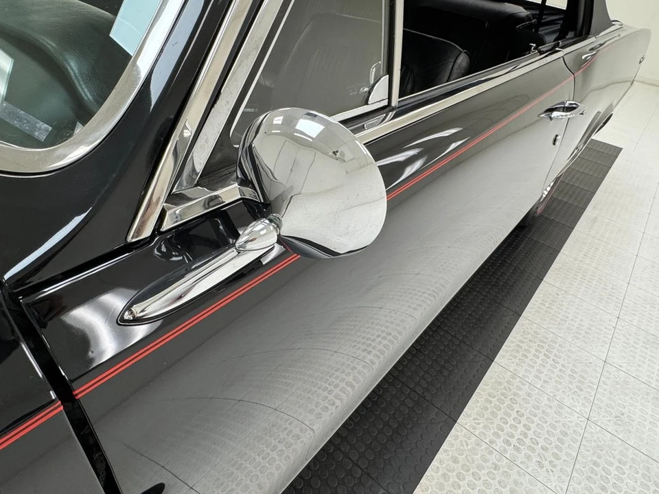 1964 Pontiac GTO 1st Gen - Image 20 of 31