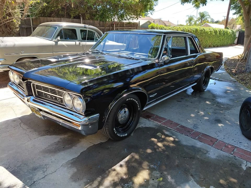 1964 Pontiac GTO 1st Gen - Image 2 of 8