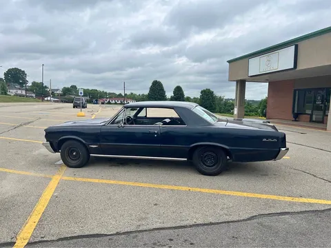 1964 Pontiac GTO Coupe 2D