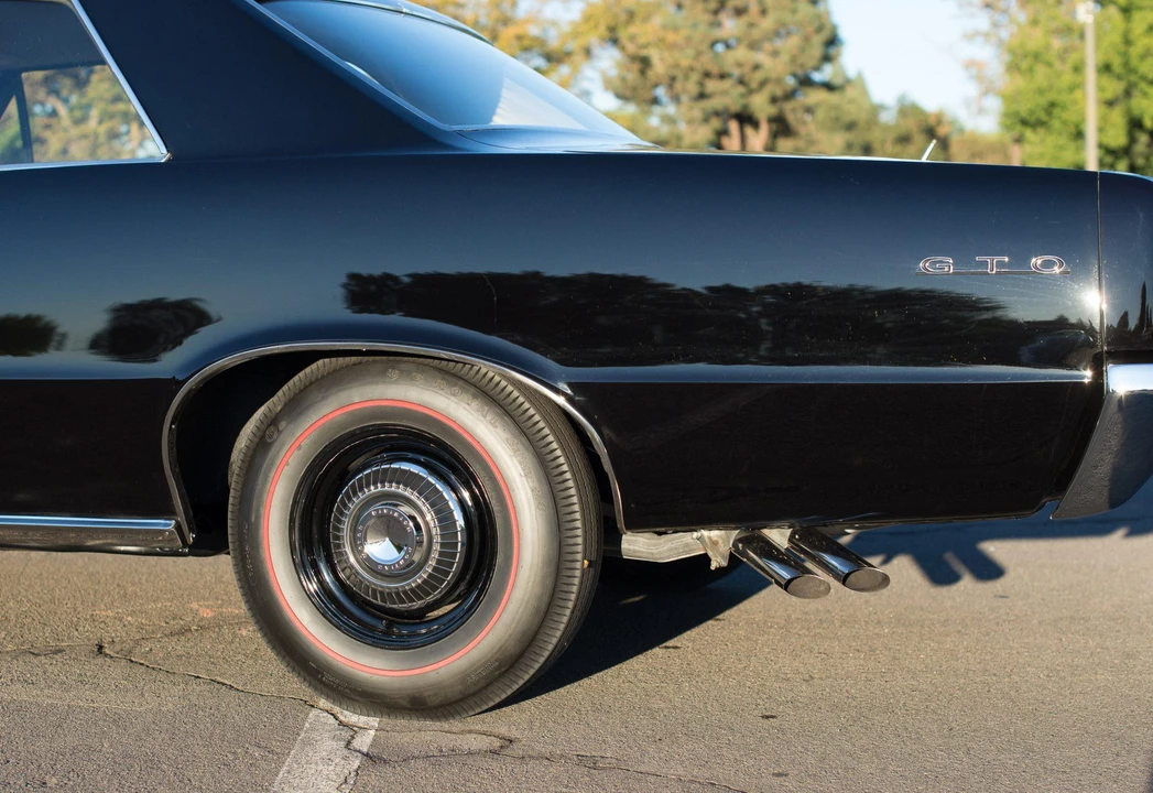 1964 Pontiac GTO 1st Gen - Image 23 of 31