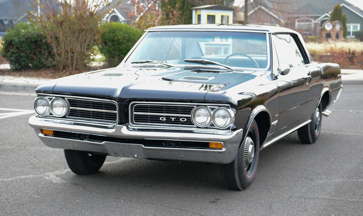 1964 Pontiac GTO 1st Gen - Image 19 of 31
