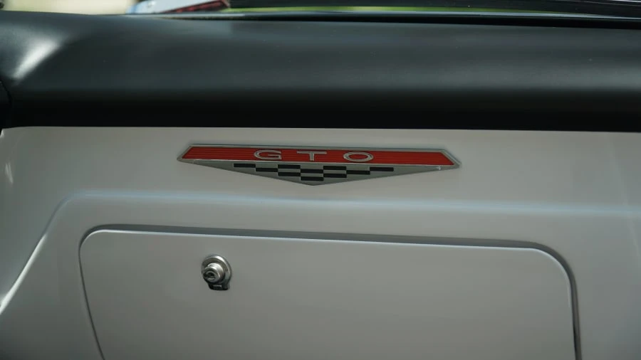 1964 Pontiac GTO 1st Gen - Image 24 of 31