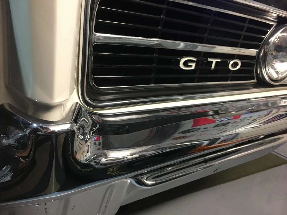 1964 Pontiac GTO 1st Gen - Image 19 of 31
