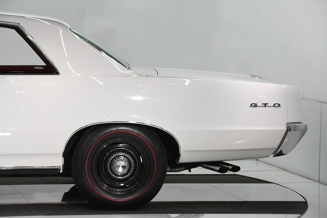 1964 Pontiac GTO 1st Gen - Image 14 of 31