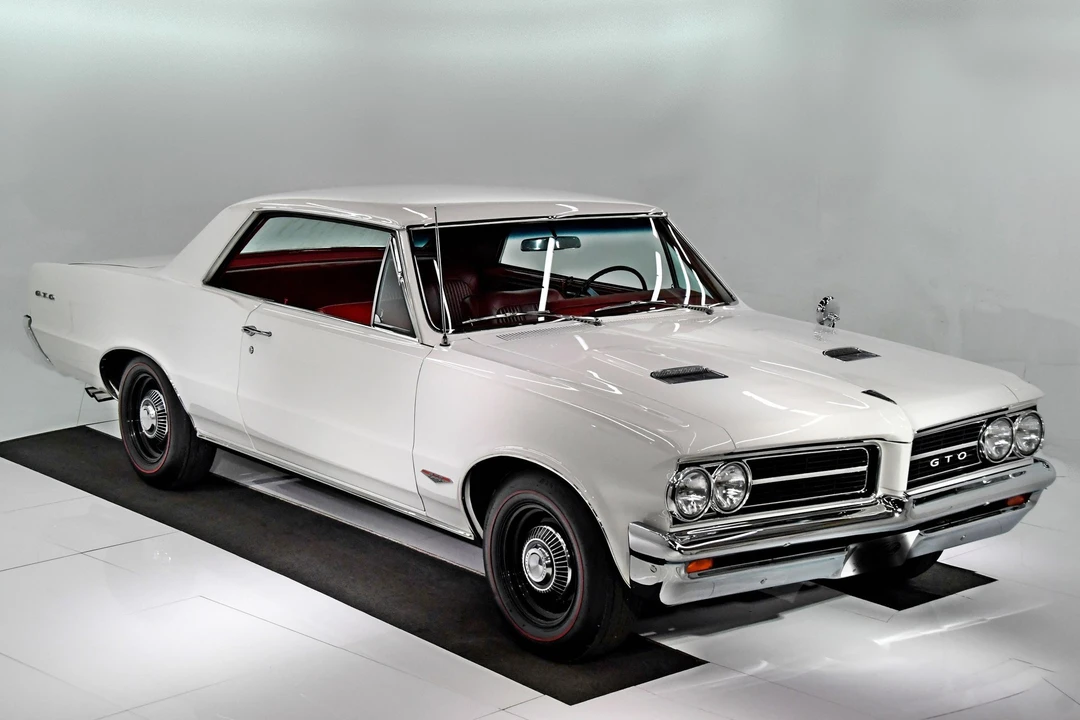 1964 Pontiac GTO 1st Gen - Image 9 of 31